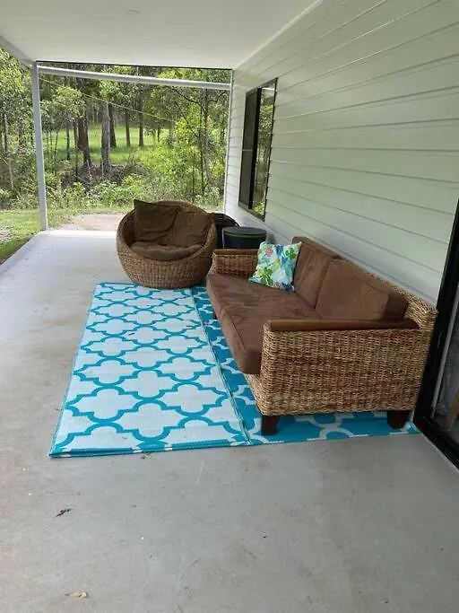 Rural Self Contained 3 Bedroom Cottage On Acreage, Landsborough Australia